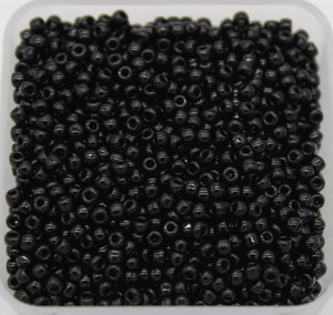 toho seed beads size 11 opaque black
