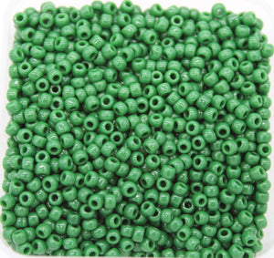 toho seed beads size 11 opaque hunter green 47H