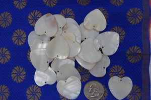 shell pendant heart small/meduim 27mm
